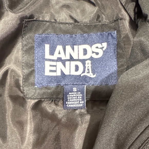 Lands’ End Black Quilted Hooded Jacket Women’s Coat Full Zip Lightweight Warm - Picture 3 of 5